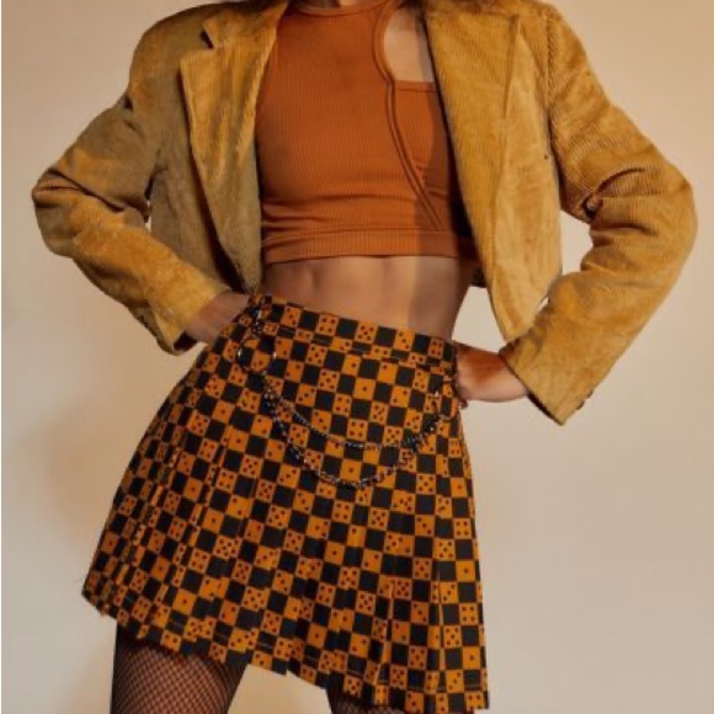 UO Stella Pleated Hard ware Mini Skirt